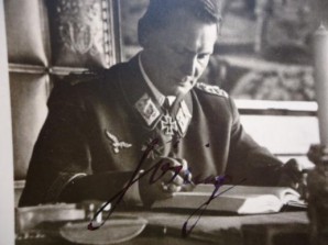 HERMANN GORING Signed photo image 2