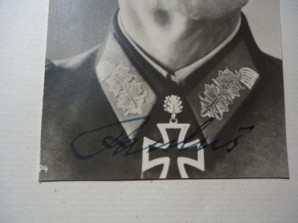 GERMAN GENERAL FRIEDRICH PAULUS SIGNED PHOTO image 3