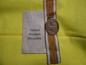 GERMAN WEST WALL MEDAL,DOCUMENT & ISSUE PACK image 2