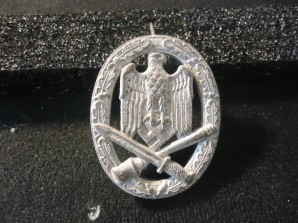 German General Assault Badge image 1