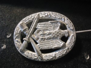 German General Assault Badge image 4