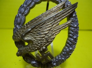 WWII Luftwaffe Paratrooper Badge GH OSANG DRESDEN image 2