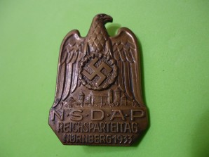 NSDAP 1933 PARTY DAY BADGE- RARE image 1