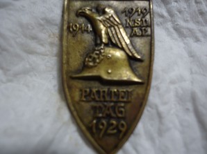 GERMAN 1929 NURNBERG PARTY DAY BADGE image 2