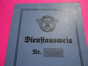 German Schutzpolizei Ausweis image 2