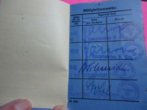 German Schutzpolizei Ausweis image 4