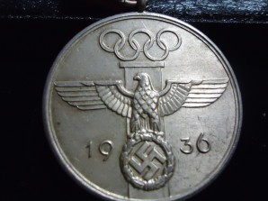 1936 Olympic Games Commemorative Medal image 2