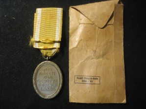 West Wall Medal With Issue Envelope image 2