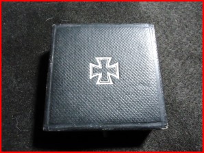 WWI IRON CROSS CASED 800 SILVER image 1