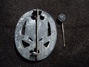 General Assault Badge & Mini Pin image 2