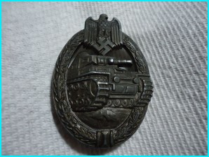 PANZER ASSAULT BADGE-BRONZE FRANK&REIF image 1