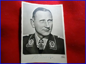 LUFTWAFFE GENERAL Oskar Dinort Autograph image 1