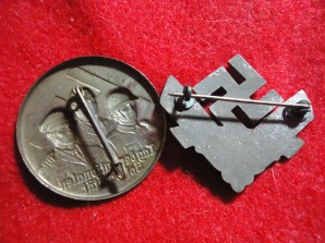 THIRD REICH BADGES image 2