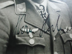 Luftwaffe Ace Hans “Assi” Hahn Autograph image 3