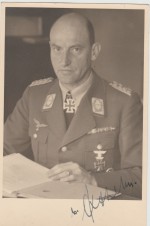 Walther von Axthelm Signed Portrait Photo image 1