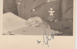 Walther von Axthelm Signed Portrait Photo image 2