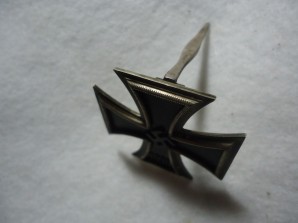 WW2 IRON CROSS 1ST CLASS RARE ROUND 3 Type image 3