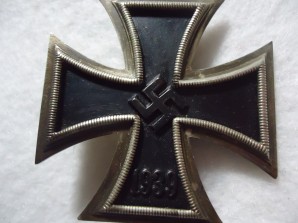 WW2 IRON CROSS 1ST CLASS RARE ROUND 3 Type image 6