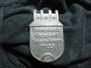 1935 Sonnenwende Grenzland Viersen Kempen Badge image 1