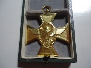 GERMAN POLICE 25 YRT. SERVICE CROSS & CASE image 3