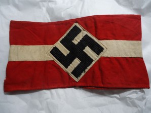 HITLER YOUTH ARMBAND image 1