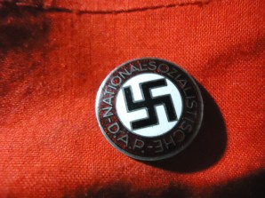 NSDAP MEMBER PIN M1/34 image 1