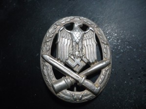 GERMAN GENERAL ASSAULT BADGE, SILVER HOLLOW BACK image 1