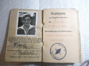 Hitler Youth Ausweiss & Bleibenausweiss Same Teen (Lot of Two) image 2