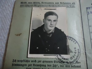 Hitler Youth Ausweiss & Bleibenausweiss Same Teen (Lot of Two) image 8
