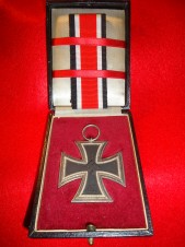 Iron Cross 2nd Class Cased ANTON SCHENKL 27 image 1