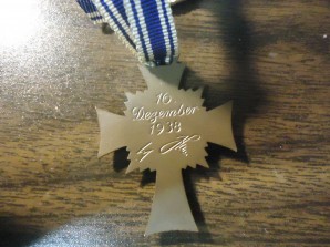 German Mothers Cross of Honor MINT image 4