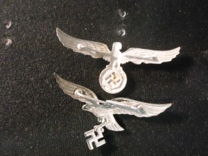 WWII German Cap Badges Customs & Luftwaffe image 2