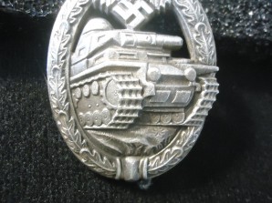 PANZER ASSAULT BADGE DAISY PATTERN image 3