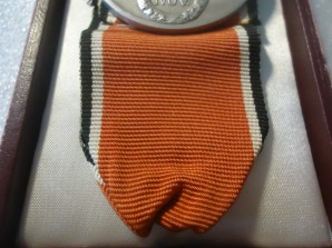 NSDAP Blood Order Medal with Case image 8