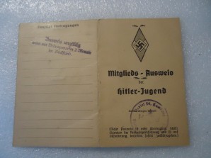 German HJ/BDM Membership Card image 4