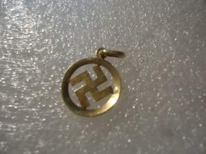 Gold Swastika Pendant 8kt image 2