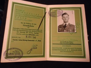 WW2 German DLRG ID Card – Green image 2