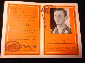 WW2 German DLRG ID Card – Orange LUFTWAFFE image 2