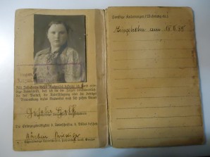 Hitler Youth BDM Girl ID Card image 4