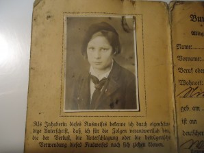 Hitler Youth Deutscher Madel ID Card image 3