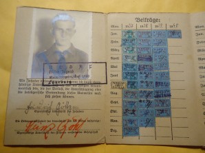 Hitler Youth ID Card 16 yr old image 3