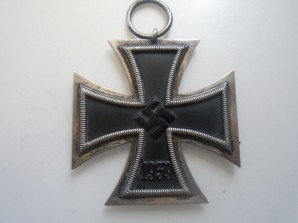 GERMAN IRON CROSS 1939 ÜBERGROSSE VERSION image 2