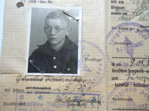 Hitler Youth Fuhrer-Ausweis 14 Yr Old /HITLER JUGEND FUHRERAUSWEIS image 3