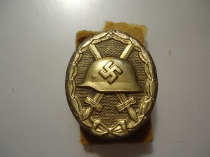 WW2 GERMAN GOLD WOUND BADGE L/56 image 1