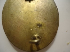 WW2 GERMAN GOLD WOUND BADGE L/56 image 3