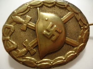 WW2 GERMAN GOLD WOUND BADGE L/56 image 4