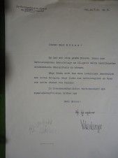 GENERAL KARL WEISENBERGER SIGNED LETTER image 1