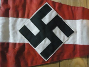 HITLER YOUTH PENNANT (minty) image 2