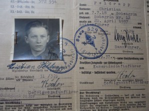 Hitler Youth Fuhrer Ausweis ID Card image 4