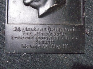 Hitler Wall Plaque Large Iron With Text image 2